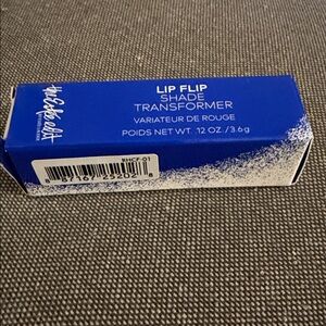 Estee Lauder Lip Flip Shade Transformer 01 Turn Up